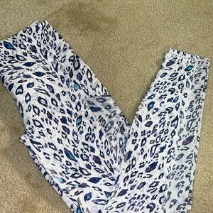 BNWT Fabletics Mila High Waisted Pocket Leggings